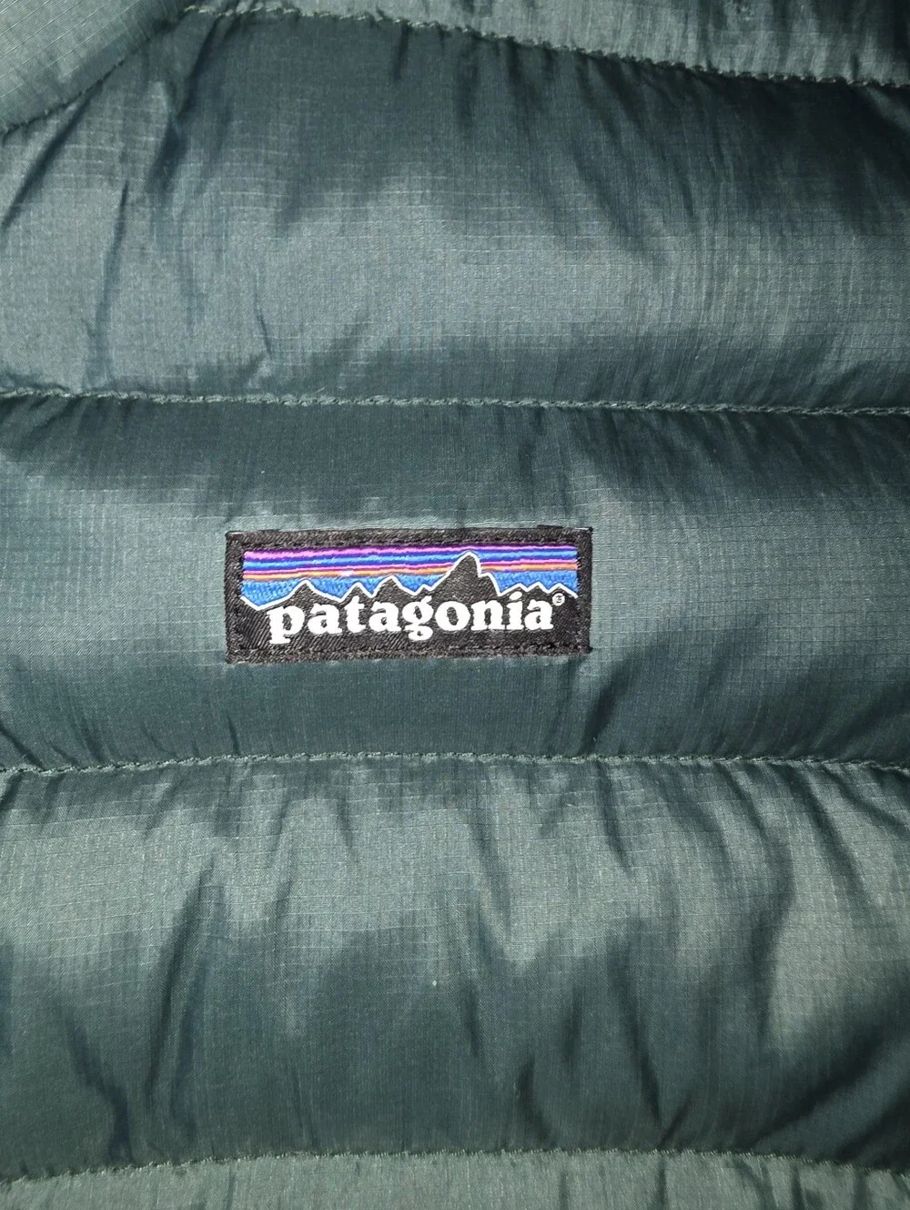Patagonia Forest Green Down Puffer kids jacket size 10 - Picture 5 of 12